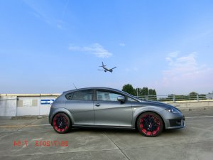 Leon mit oxigen 15.jpg