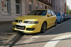 Auto ohne Kennzeichen.jpg