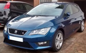 Seat Leon FR Blau.jpg