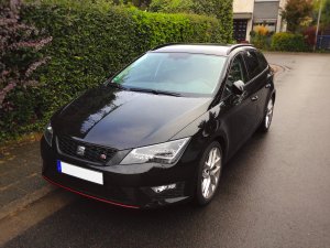 Seat Leon ST FR_Fotor.jpg