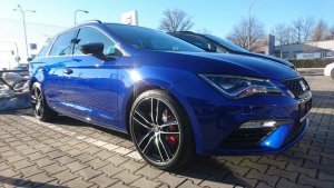 Bilder Seat Leon ST Cupra 300 4Drive (1).jpg