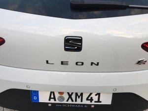 2017-10-03 18.36.45.jpg