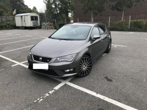 Bild_Autiii.jpg Bild_Autiii.jpg