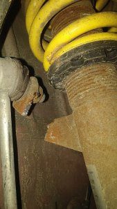 koppelstangen Halter abgerissen.jpg koppelstangen Halter abgerissen.jpg