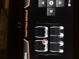 Photo-2018-10-06-21-04-27_2619.jpg Photo-2018-10-06-21-04-27_2619.jpg