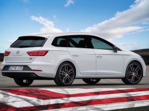 Seat-Leon-ST-Cupra-300-4Drive.jpg