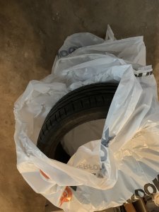 Bridgestone Potenza S001 225/40 R18 92Y Sommerreifen, 2000km gefahren, fast neu