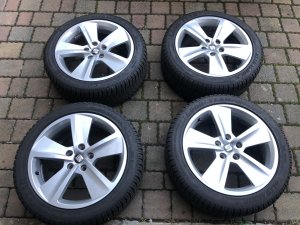 17 “ Winterräder Goodyear auf ORIG. SEAT LEON Dynamic Alufelgen