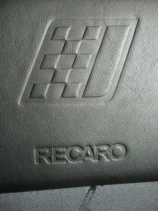 Recaro_Logo_Leder.jpg
