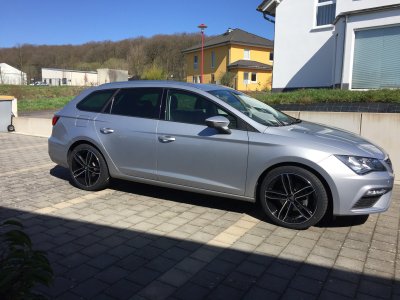 Verkaufe Seat Leon ST FR BJ 2019