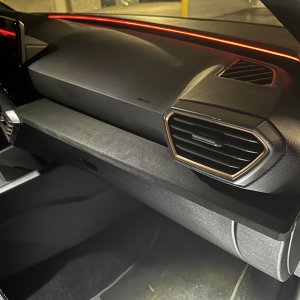 Cupra Leon KL 2021 | Alcantara